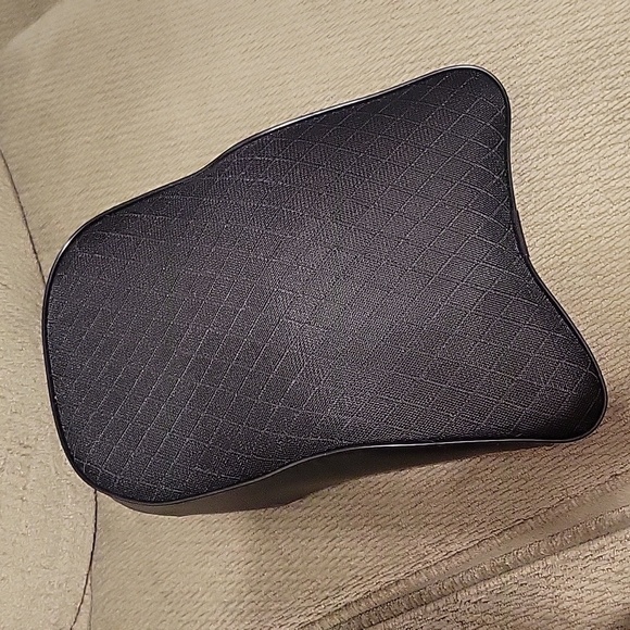 Car Neck Pillow Comfortable Pillow Cushion Headrest Pillow - Picture 2 of 5